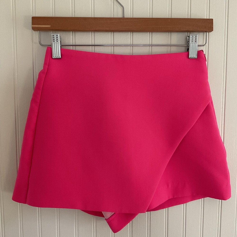 Zara Asymmetric Skort Fuchsia